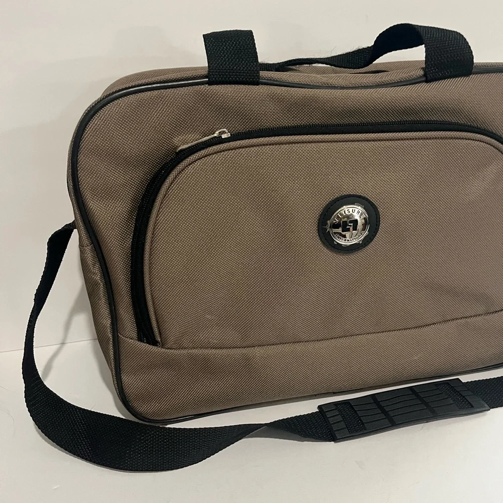 Leisure International Luggage tan Canvas Cosmetic Toiletry Travel Bag EUC